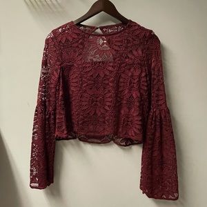 Cropped Lace Bell Sleeve, Maroon
